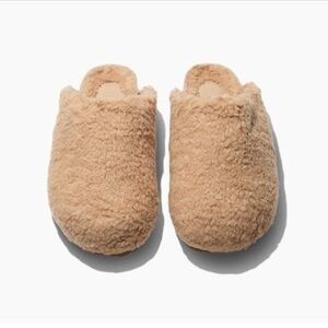 Intentionally Blank Faux Fur Apres Slippers | Sand